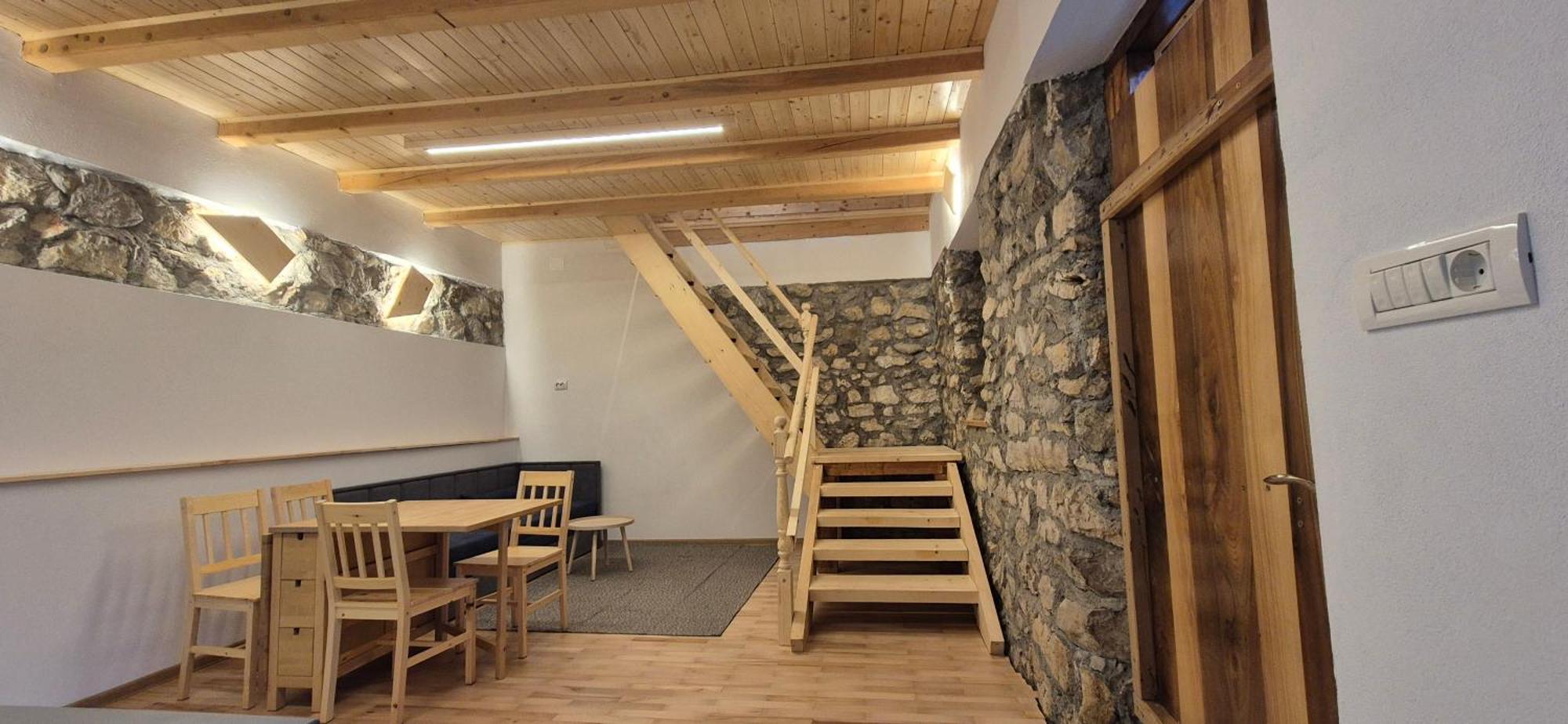 Salas U Bregu In Cheile Carasului Crasova Extérieur photo